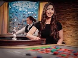 Tampilan layar pemenang dengan animasi perayaan di slot Play'n GO